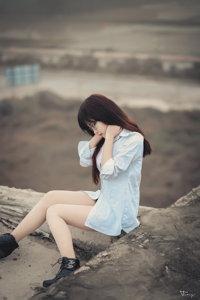 美女扒开腿让男人捅
